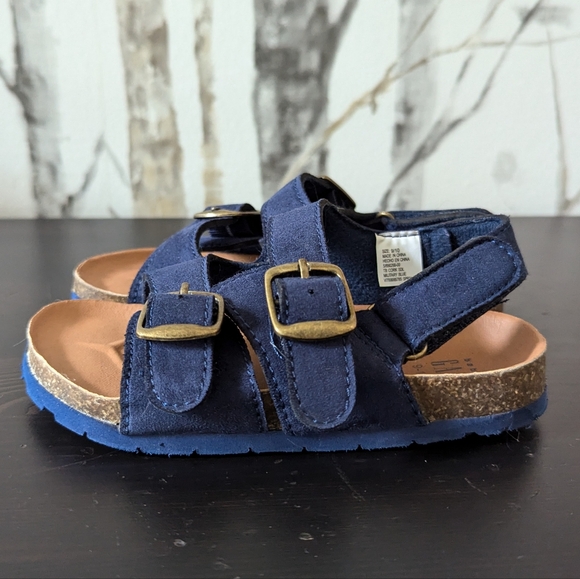 Like New GAP Navy Blue Cork Sandals Sz 9/10T - Picture 6 of 11